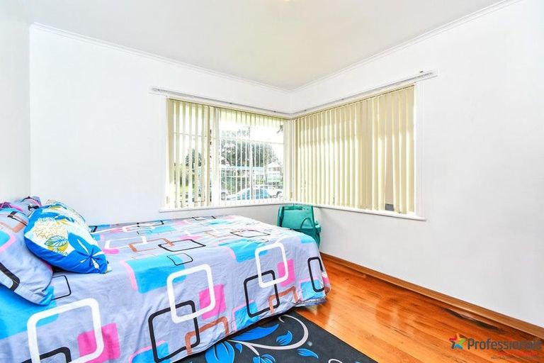 Photo of property in 12 Greenmeadows Avenue, Manurewa East, Auckland, 2102