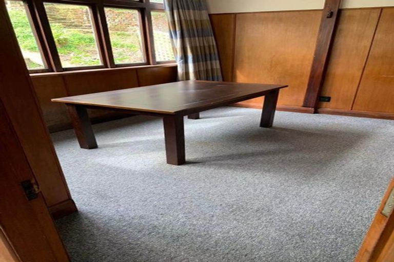 Photo of property in 23 Plunket Street, Kelburn, Wellington, 6012