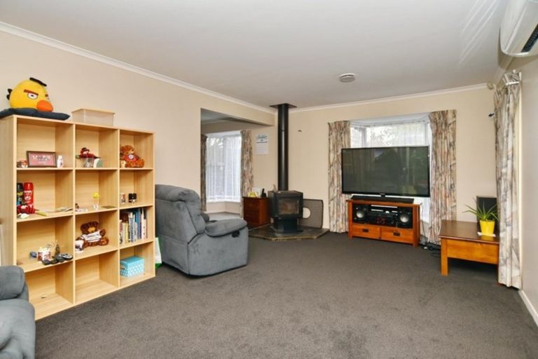 Photo of property in 3 Takapu Place, Bromley, Christchurch, 8062