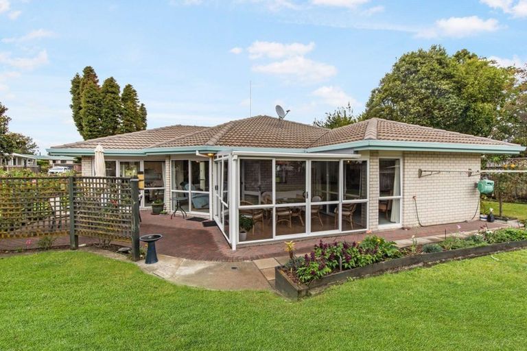 Photo of property in 24 Riverlea Drive, Katikati, 3129