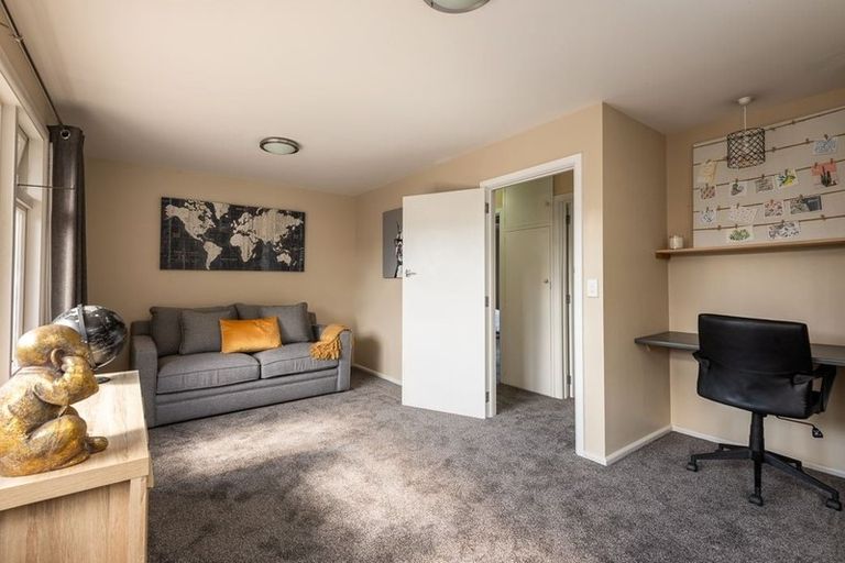 Photo of property in 615 Harewood Road, Harewood, Christchurch, 8051