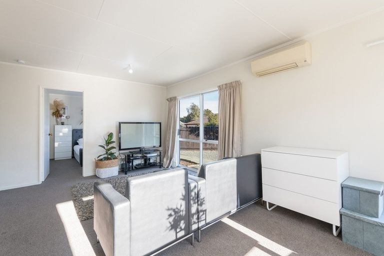 Photo of property in 2/56 Songer Street, Stoke, Nelson, 7011