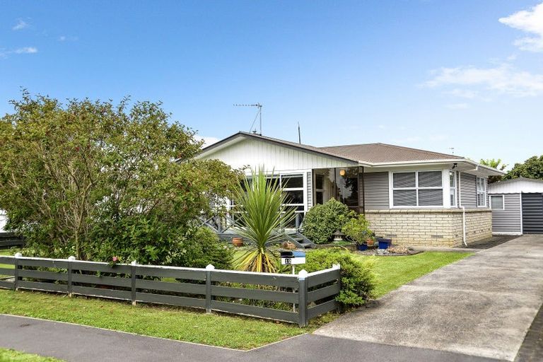 Photo of property in 12 Thorpe Street, Fairview Downs, Hamilton, 3214