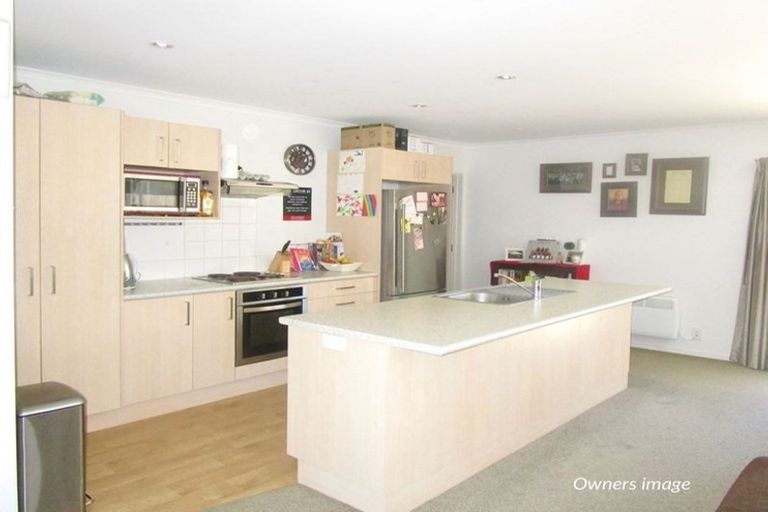 Photo of property in 4 Poaka Avenue, Takanini, 2112