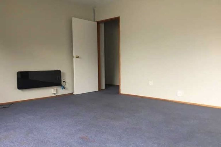 Photo of property in 8 Homer Place, Upper Riccarton, Christchurch, 8041