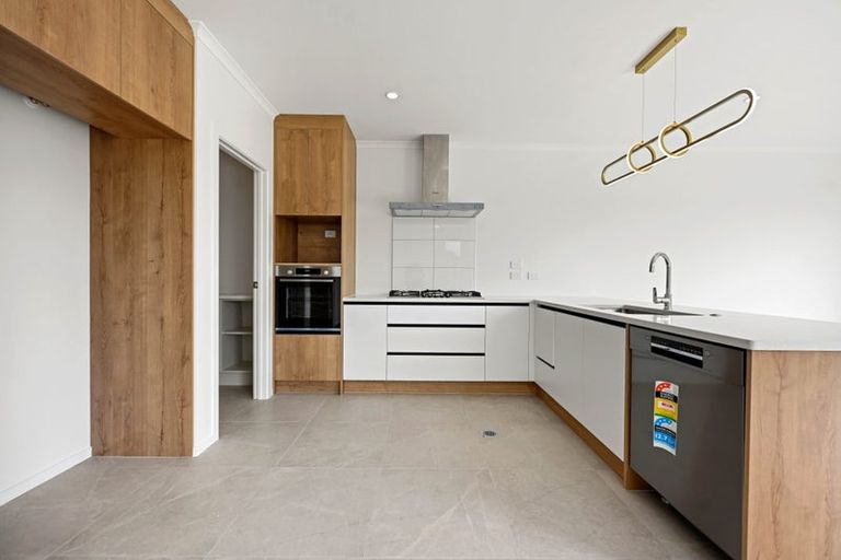 Photo of property in 2/29 Tokerau Drive, Rototuna North, Hamilton, 3210