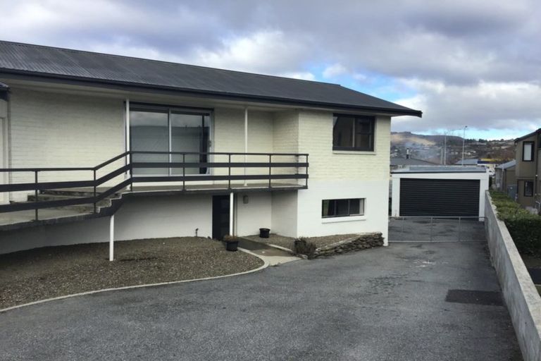 Photo of property in 68 Royal Terrace, Alexandra, 9320