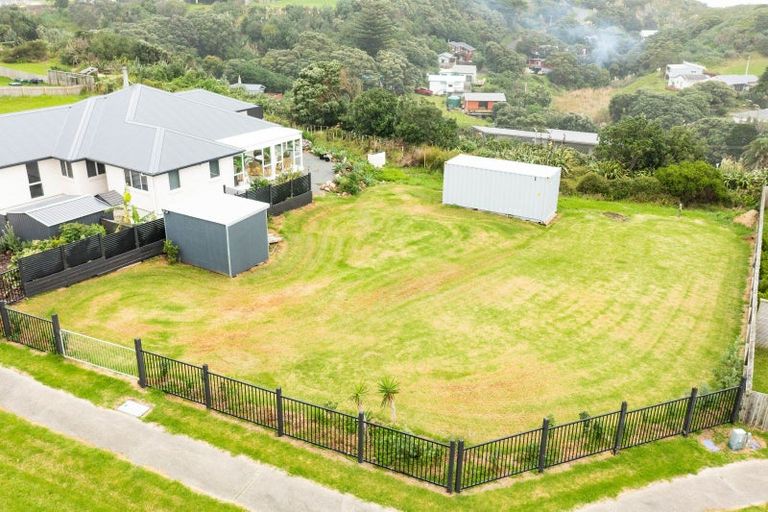 Photo of property in 49 Sunset Drive, Baylys Beach, 0377