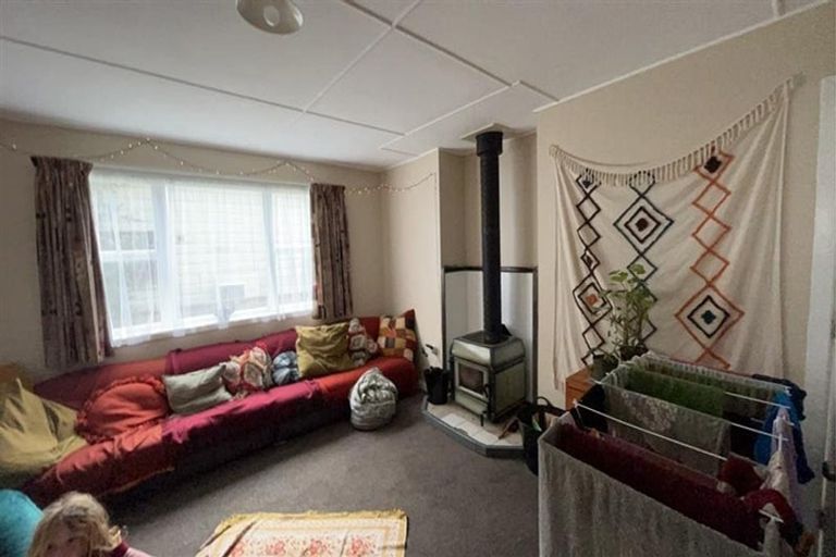 Photo of property in 82-84 Queen Street, Westport, 7825