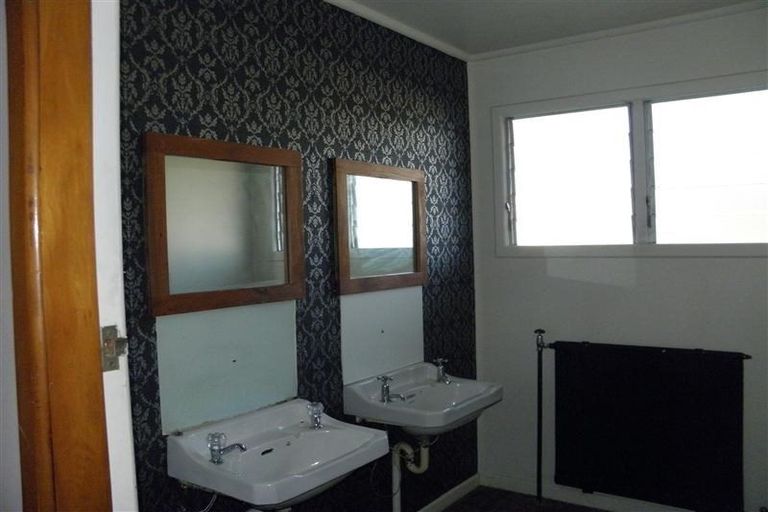 Photo of property in 12 Oteramika Road, Rockdale, Invercargill, 9812