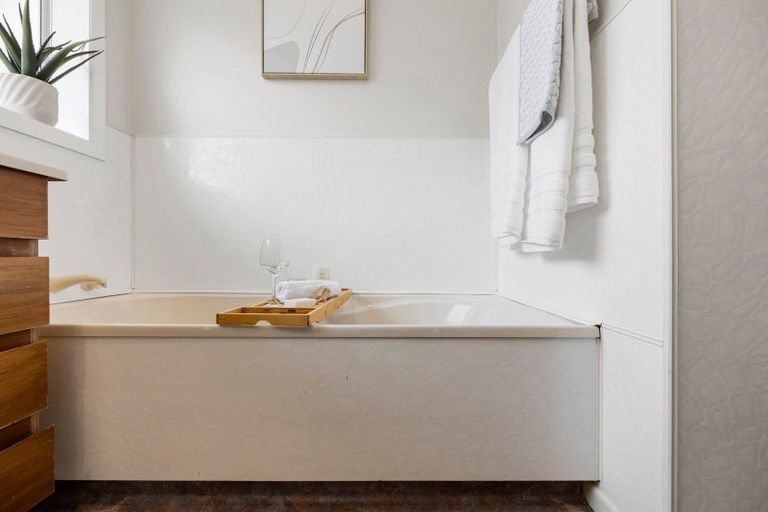 Photo of property in 9 Morrison Crescent, Glenview, Hamilton, 3206