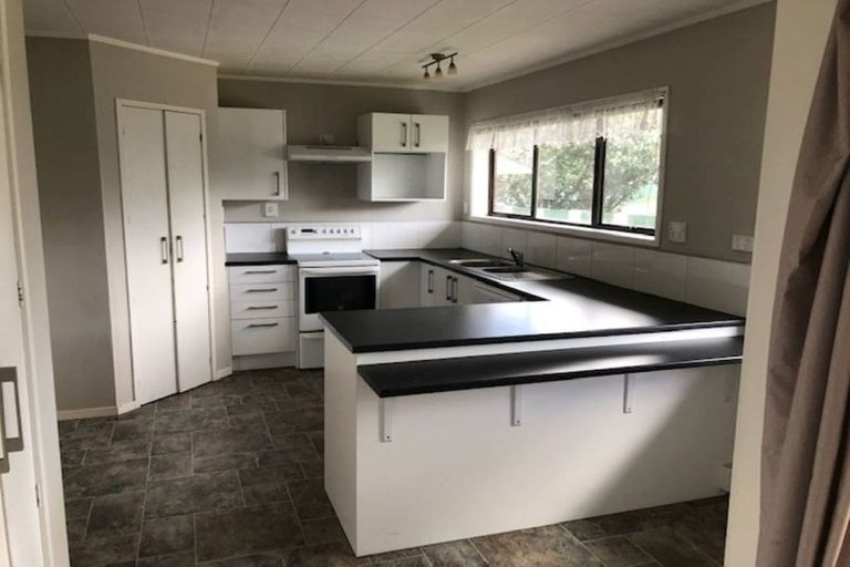 Photo of property in 11a Boundary Road, Opaheke, Papakura, 2113