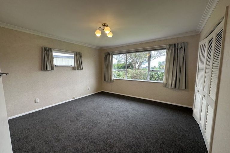 Photo of property in 160 Weraroa Road, Levin, 5510