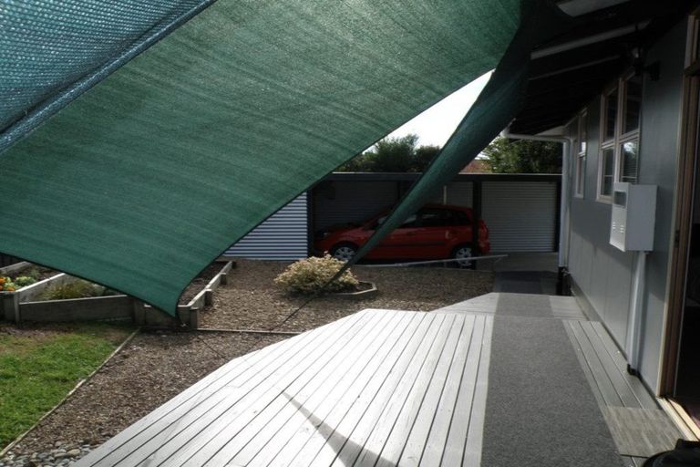 Photo of property in 4 Fairview Street, Tirau, 3410