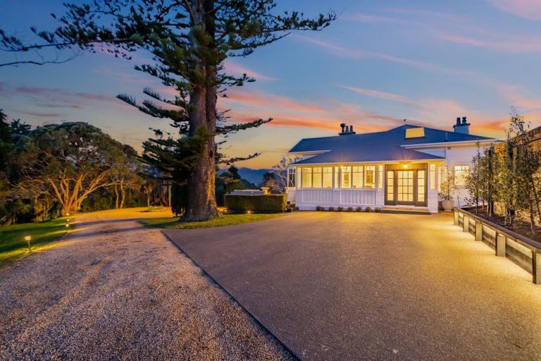 Photo of property in 33 Wairere Road, Belmont, Lower Hutt, 5010