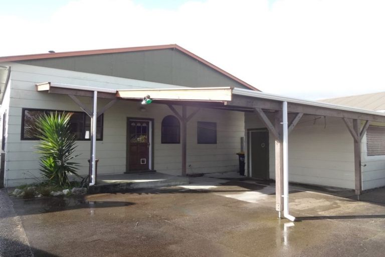 Photo of property in 60 Derby Street, Westport, 7825