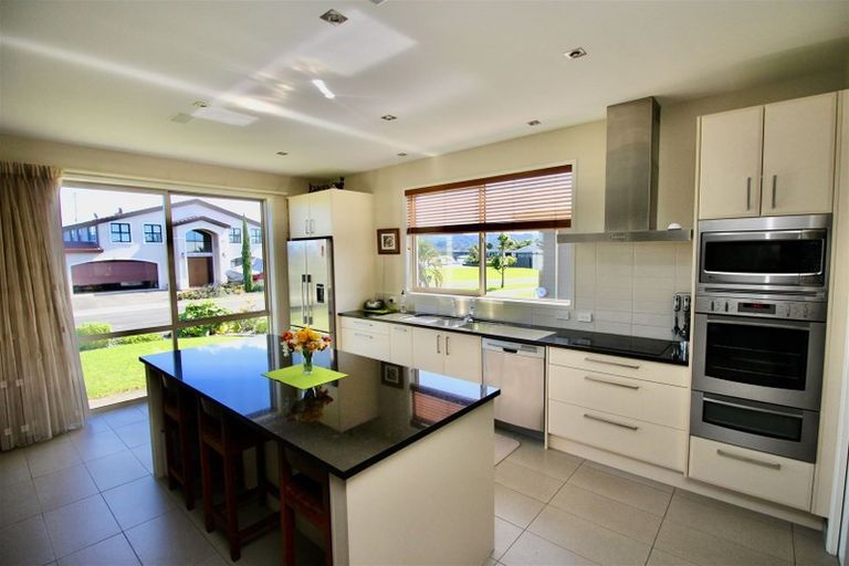 Photo of property in 22 Aquila Drive, Whitianga, 3510