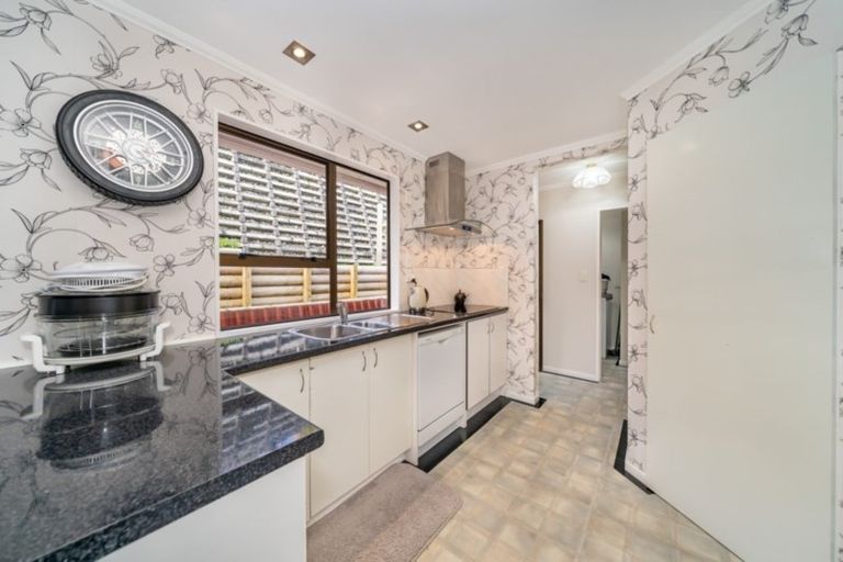 Photo of property in 15 Alleyne Court, Brown Owl, Upper Hutt, 5018