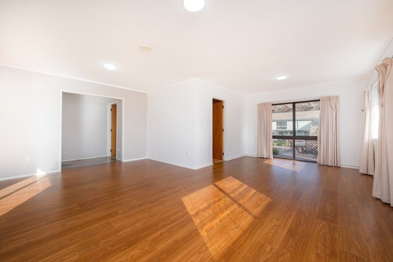 Photo of property in 59 Aberfeldy Avenue, Highland Park, Auckland, 2010