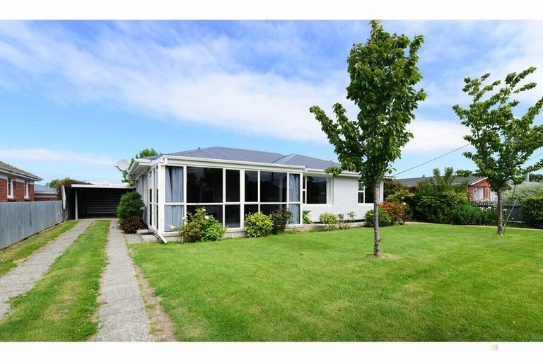 Photo of property in 43 Harris Street, Waimate, 7924