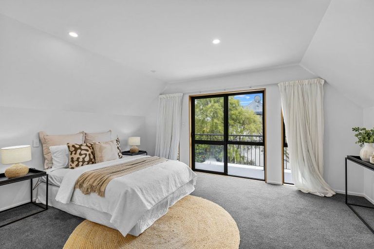 Photo of property in 1/111 Lincoln Road, Addington, Christchurch, 8024