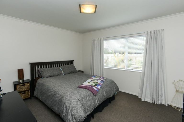 Photo of property in 398 Southland Place, Raureka, Hastings, 4120