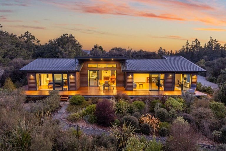 Photo of property in 34b Kenneth Gillies Way, Birchville, Upper Hutt, 5372