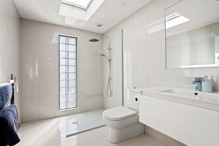 Photo of property in 3 Dublin Street, Queenstown, 9300