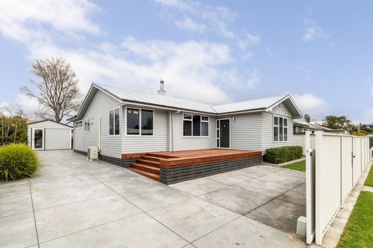 Photo of property in 39 Lipscombe Crescent, Havelock North, 4130