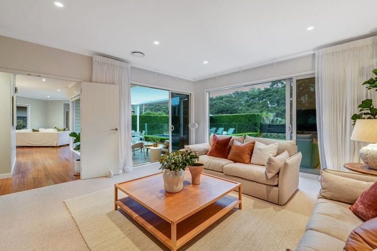 Photo of property in 95 Aberley Road, Schnapper Rock, Auckland, 0632