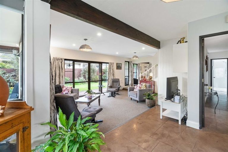 Photo of property in 11 Rawlings Lane, Somerfield, Christchurch, 8024