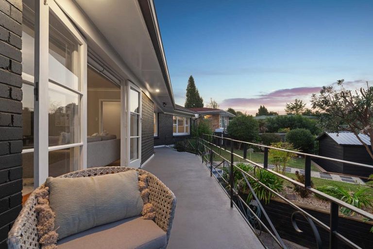 Photo of property in 22 Wharepaina Crescent, Springfield, Rotorua, 3015