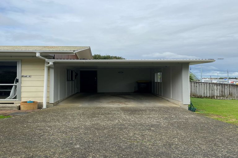 Photo of property in 40 Station Road, Pukekohe, 2120