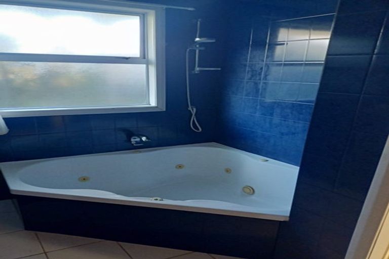 Photo of property in 57 Park Avenue, Waitarere Beach, Levin, 5510