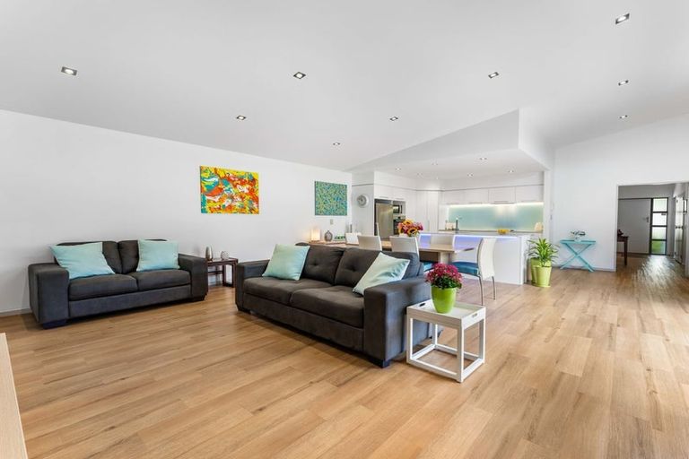 Photo of property in 8 Canmore Street, Pokeno, 2402