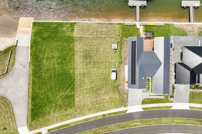 Photo of property in 34 Ngaroma Crescent, Whitianga, 3510