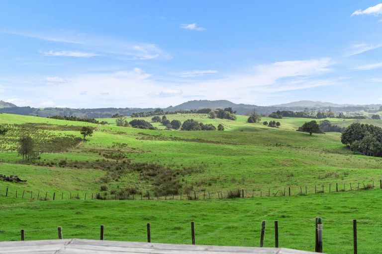 Photo of property in 101 Russek Road, Waiotira, 0193