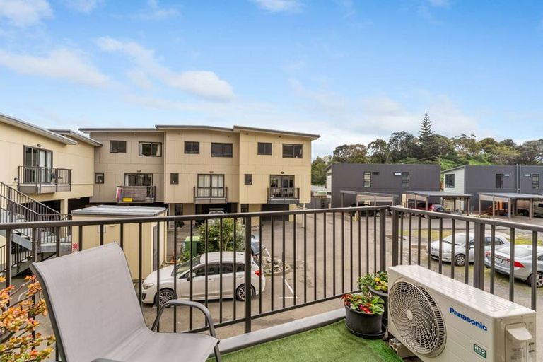Photo of property in Te Kakariki Apartments, 5/5 Wellington Road, Paekakariki, 5034
