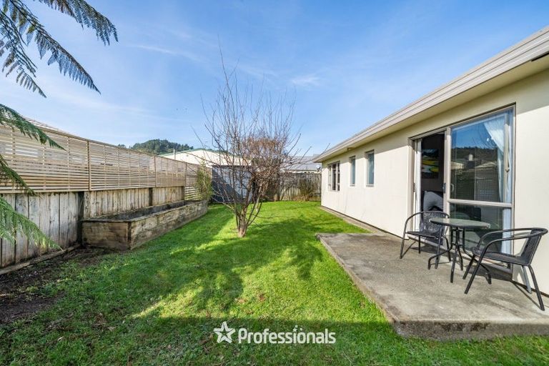Photo of property in 58a Molesworth Street, Taita, Lower Hutt, 5011