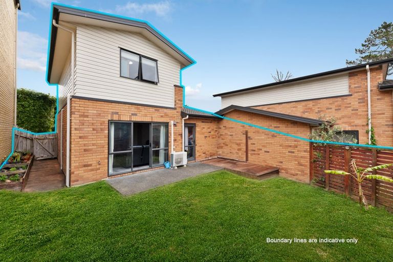 Photo of property in St Claire Village, 39/172 Mcleod Road, Te Atatu South, Auckland, 0610