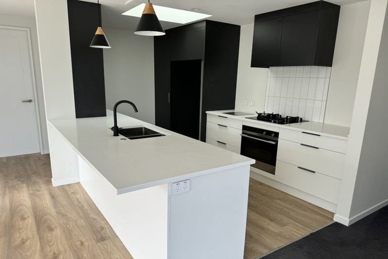 Photo of property in 8 Kaiwaru Place, Waikanae, 5036