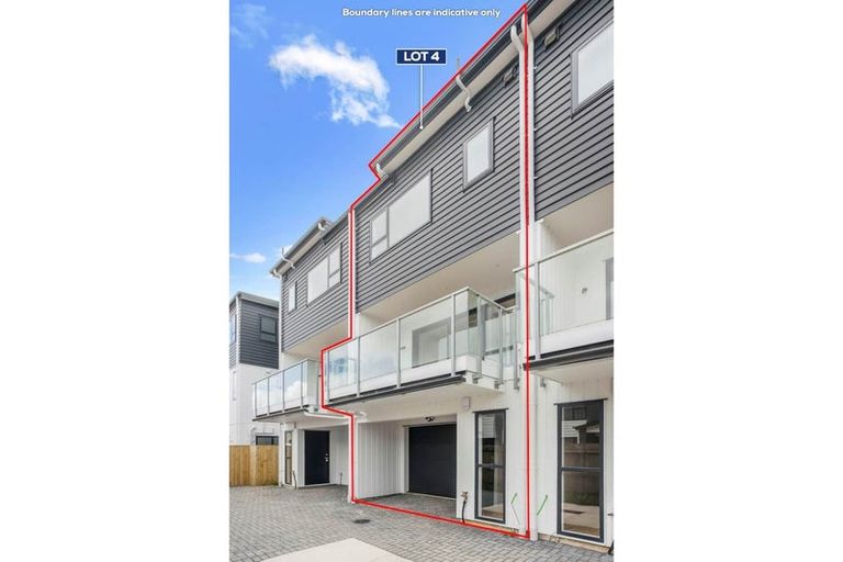 Photo of property in 4/2a Cambridge Road, Manurewa, Auckland, 2102