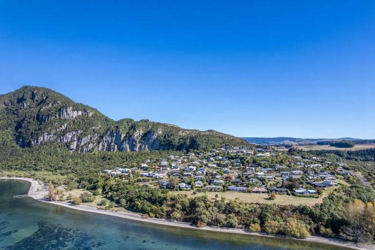 Photo of property in 39 Hinekapi Terrace, Kuratau, Turangi, 3381