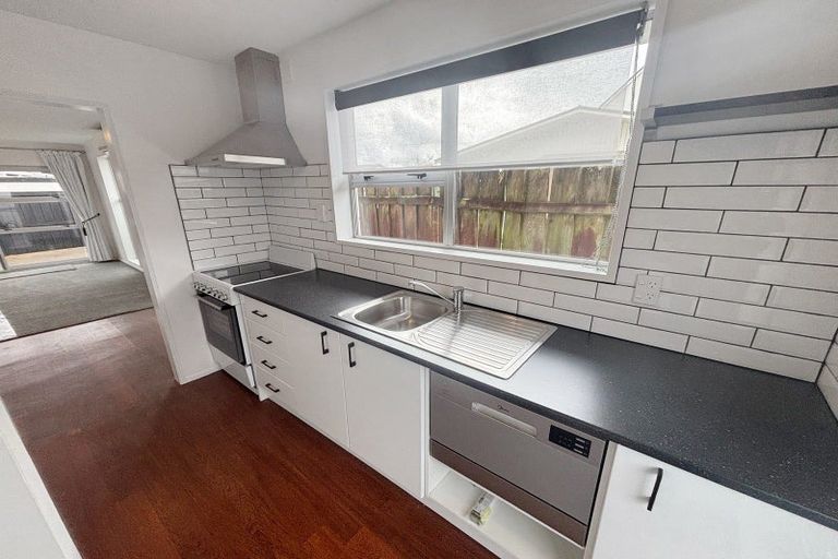 Photo of property in 2/145b Clarence Street, Riccarton, Christchurch, 8011