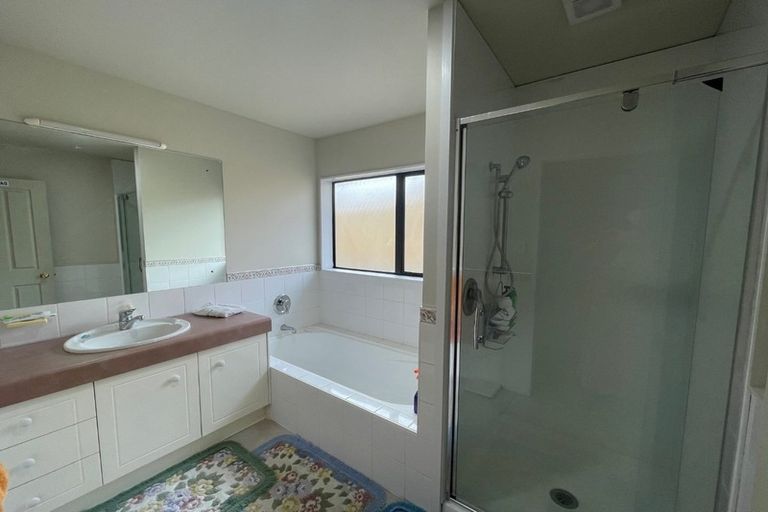 Photo of property in 43 Wairere Road, The Gardens, Auckland, 2105