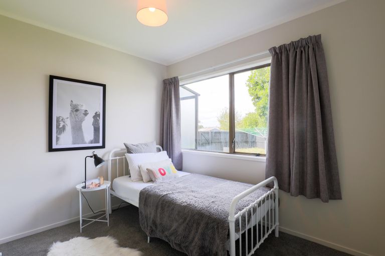 Photo of property in 15 Rangataua Place, Manurewa, Auckland, 2102