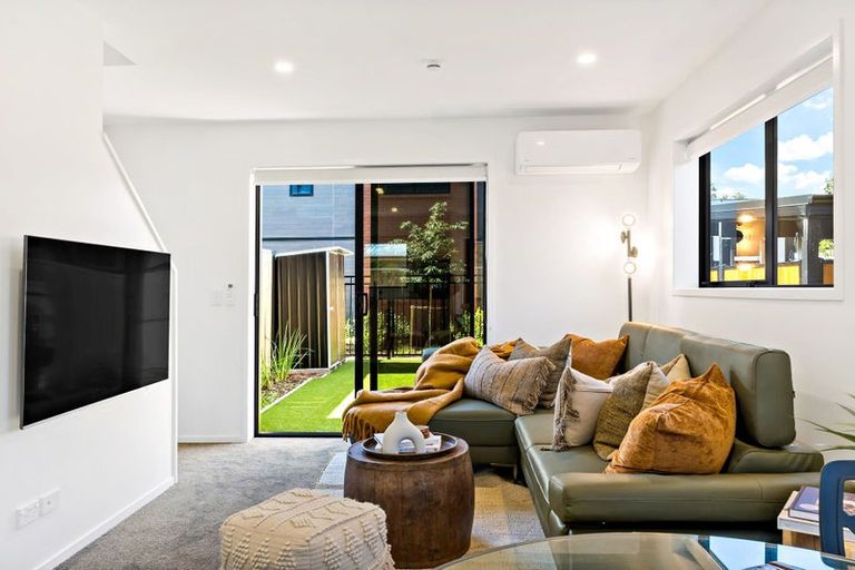 Photo of property in 1/51 Te Kanawa Crescent, Henderson, Auckland, 0610