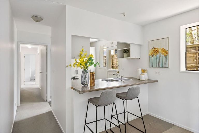 Photo of property in 7 Kaanapali Place, Wattle Downs, Auckland, 2103