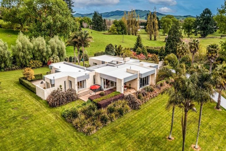 Photo of property in 70 Karapiro Road, Karapiro, Cambridge, 3496