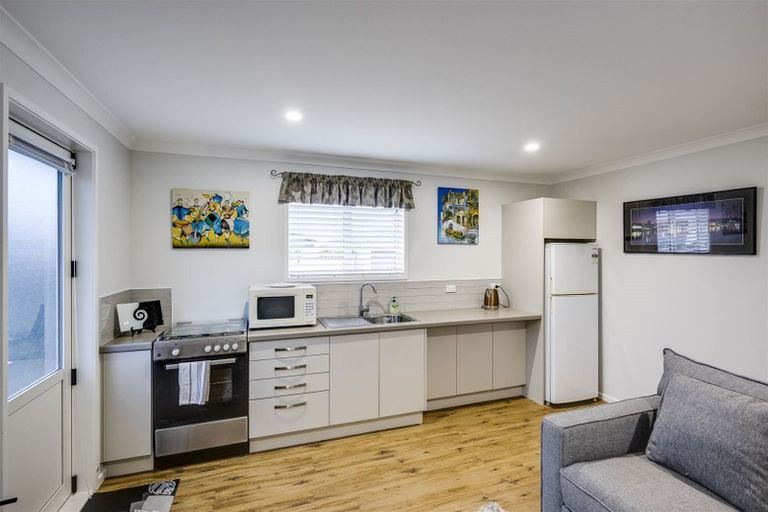 Photo of property in 27 Aparima Place, Awatoto, Napier, 4110